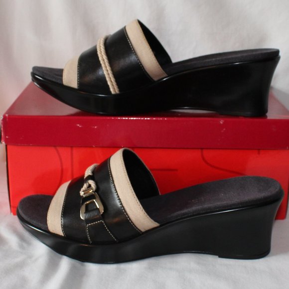 NIB Aerosoles Sea Squirt Black Tan Slides Sz 8M - Picture 4 of 9